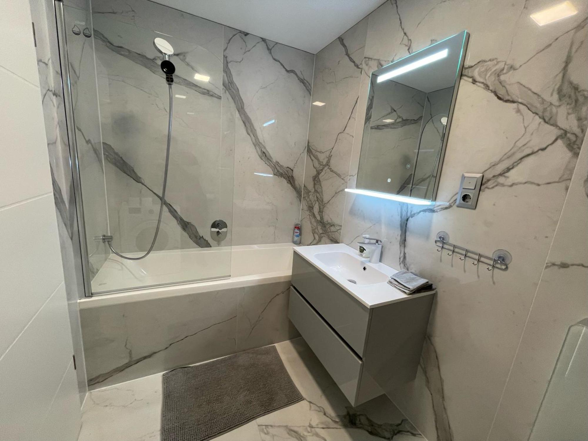 Luxury Apartments In Balatonalmadi, Almadi Lux Apartman II - Crystal White Buitenkant foto